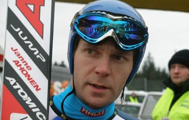 Ahonen przygotowuje się do zawodów w Lahti