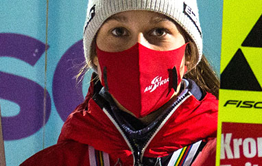 PŚ Ljubno: Eder przed Prevc po pierwszej serii wietrznego konkursu