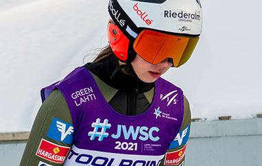 PŚ Hinzenbach: Eder liderką na półmetku