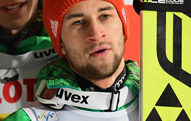 TCS Bischofshofen: Niemcy dominują na treningu, Stoch nie skakał