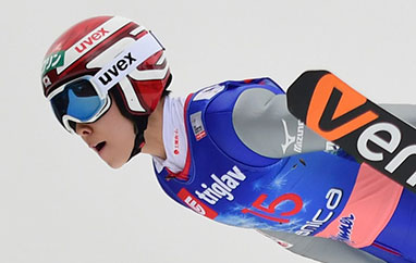 TCS Oberstdorf: Kobayashi wciąż mocny, Japończyk najlepszy w I serii treningowej