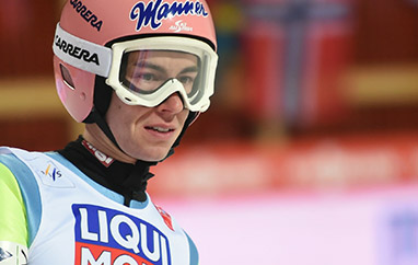 PŚ Klingenthal: Austriacy najlepsi w serii próbnej, dobre skoki Polaków