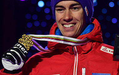 MŚ Oberstdorf: Stefan Kraft po raz trzeci mistrzem świata, Żyła tuż za podium