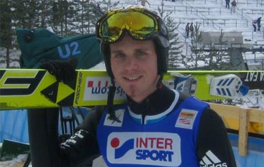 FIS Cup Vancouver: Landert najdalej na treningach