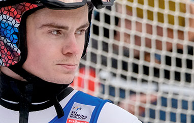 LGP Courchevel: Lindvik triumfuje!