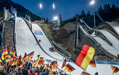 Startuje 74. Turniej Czterech Skoczni. 65 skoczków na starcie w Oberstdorfie