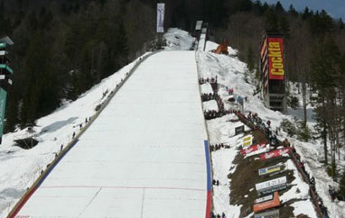 Trening Planica: Martin Koch 219,5 metra, Adam 213,5