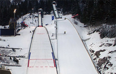 Finowie Mistrzami, Austria poza podium