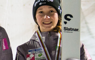 PŚ Vikersund: Nika Prevc najlepsza w serii próbnej