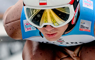 PŚ Wisła: Kamil Stoch wygrywa pierwsze kwalifikacje sezonu