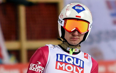 PŚ Lillehammer: Stoch odczuwa ból w kolanie, jutro decyzja odnośnie startu