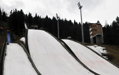 FIS Cup: 71 skoczków na starcie w Szczyrku