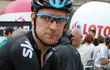 Sir Bradley Wiggins - z roweru na skocznię