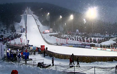 PŚ Zakopane: Dziś drugie podejście do treningów i drużynówka