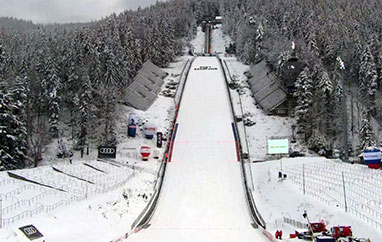 76 skoczków na FIS Cup w Zakopanem