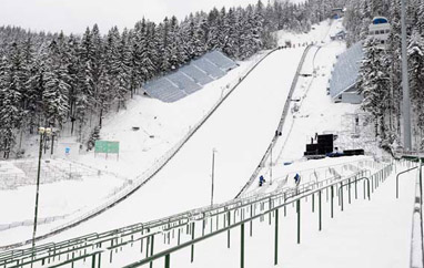 PŚ Zakopane: 55 skoczków na starcie