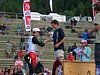 Adam Małysz (Polska) wręcza nagrodę