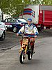 Janne Ahonen (Finlandia) na motorku :)