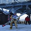 Tami Kiuru (Finlandia) wsiada na wyciąg