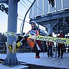 Adam Małysz (Polska) patrzy się w aparat