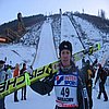 Noriaki Kasai (Japonia) na tle skoczni