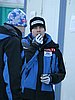 Matti Hautamaeki (Finlandia) zjada batonika