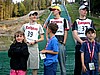 Simon Ammann (Szwajcaria), Michael Uhrmann (Niemcy) i znudzony Veli-Matti Lindstroem (Finlandia)