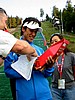 jako rekordzista skoczni Noriaki Kasai (Japonia) dostał prezent od organizatorów