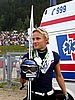 Akseli Kokkonen (Finlandia) uśmiecha się do kibiców