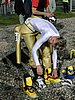 Thomas Morgenstern (Austria) zdejmuje buty