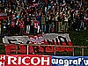 kibice pod skocznią