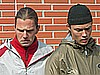 Janne Ahonen i Veli-Matti Lindstroem (Finlandia) z groźnymi minami