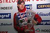 Adam Małysz (Polska) z pucharem od prezydenta
