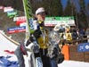 Adam Małysz (Polska) pozuje z Kulą