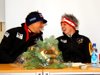 Andreas Kofler i Thomas Morgenstern (Austria) cieszą się z wyniku konkursu