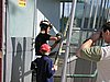 Marcin Bachleda (Polska) daje autograf