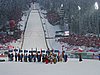 na końcu wchodzi Polska
